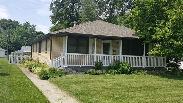 607 20th Ave., Sterling, IL 61081