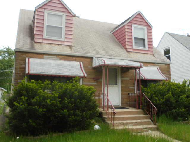 7725 S St Louis Ave., Chicago, IL 60652