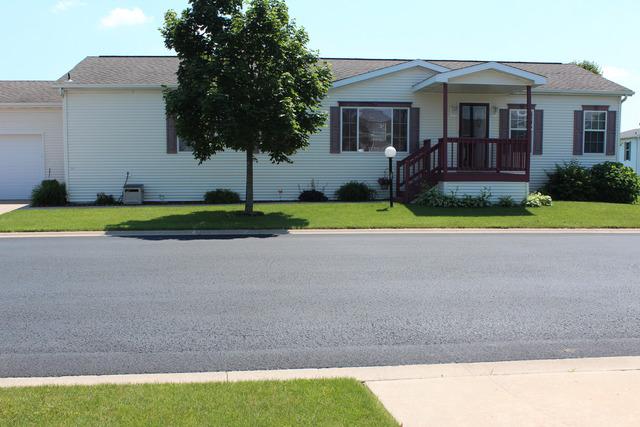 341 Mallard Ln., Sandwich, IL 60548