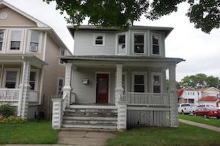 2201 N Laporte Ave., Chicago, IL 60639