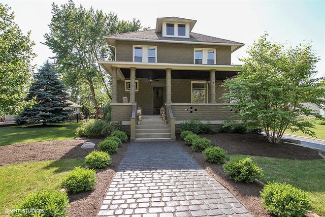 226 Hickory St., Frankfort, IL 60423