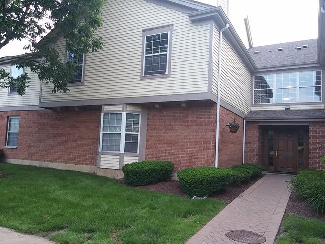 124 White Oak Ct. #3, Schaumburg, IL 60195