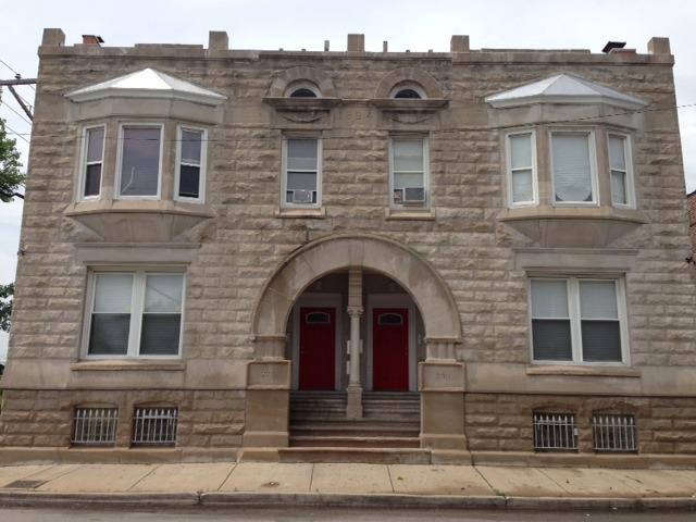 230 N Sacramento Blvd., Chicago, IL 60612