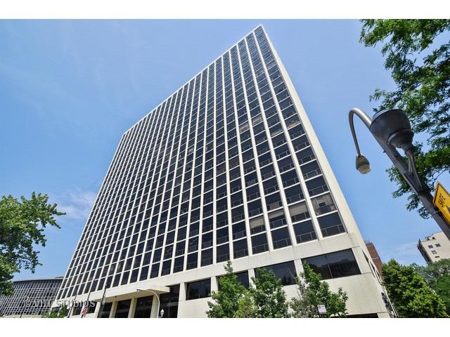 4343 N Clarendon Ave. #901, Chicago, IL 60613
