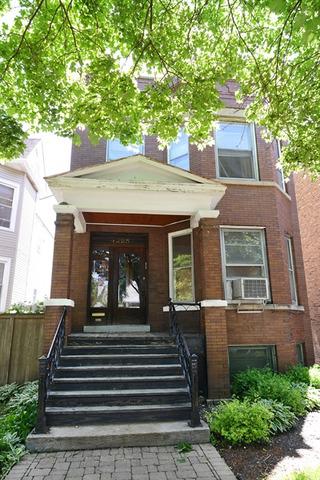 4225 N Central Park Ave., Chicago, IL 60618