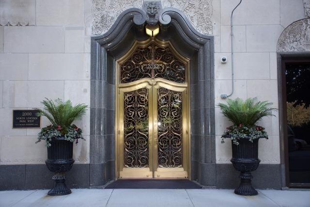 2000 N Lincoln Park West St. #704, Chicago, IL 60614