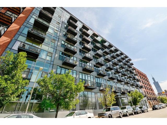 1224 W Van Buren St. #824, Chicago, IL 60607