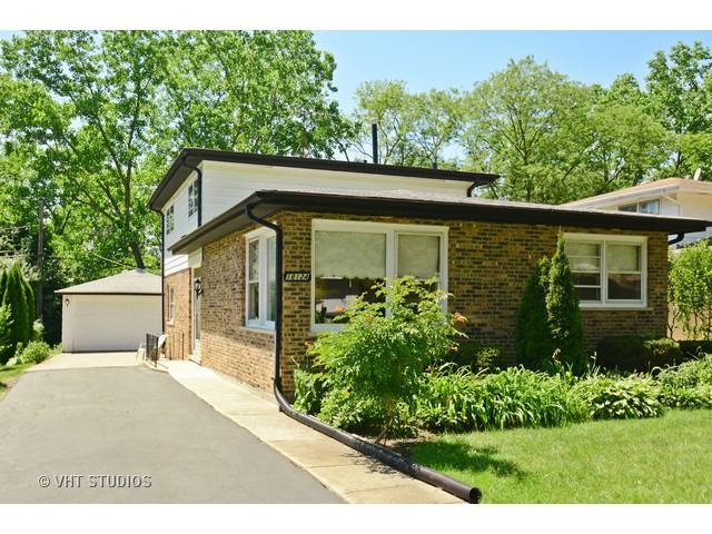 18124 Rockwell Ave., Homewood, IL 60430