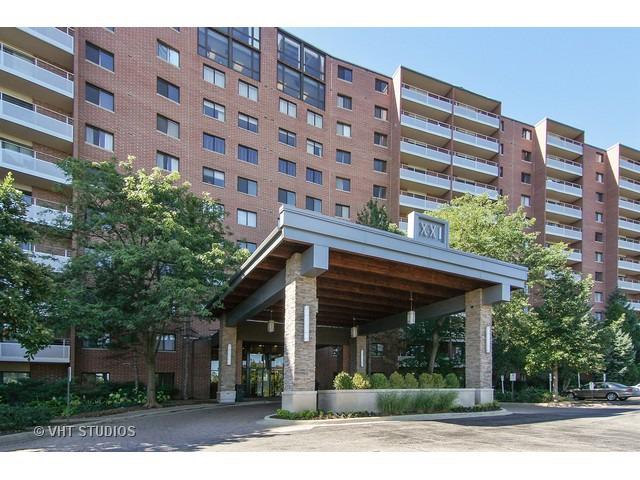 21 Kristin Dr. #430, Schaumburg, IL 60195