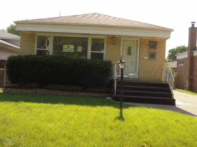 14033 S Hoxie Ave., Burnham, IL 60633