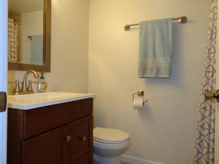 545 W Park Ave. #D, Libertyville, IL 60048