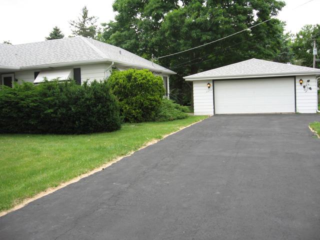 3990 Grandville Ave., Gurnee, IL 60031