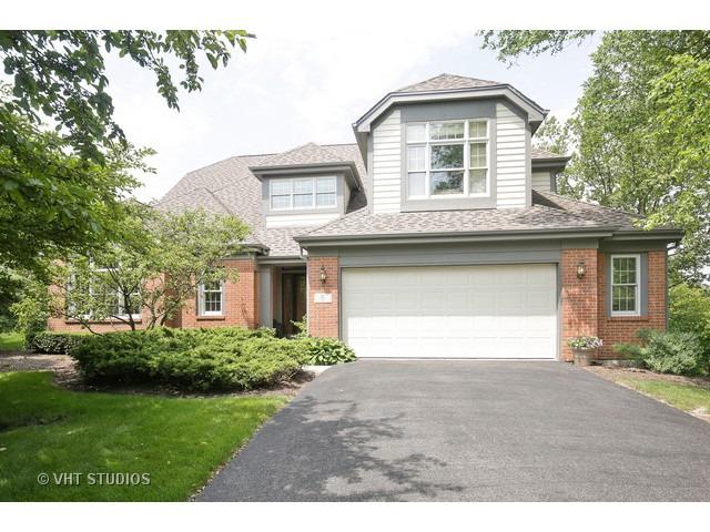 6 Castle Pines Ct., Lake In The Hills, IL 60156