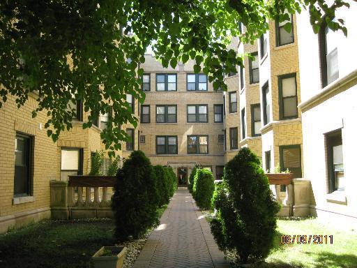 6610 S Kenwood Ave. #106, Chicago, IL 60637