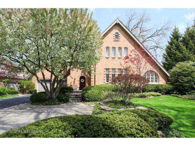 2710 Iroquois Rd., Wilmette, IL 60091