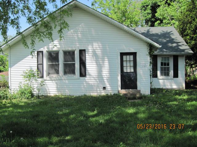 426 N Ridge St., Wauconda, IL 60084