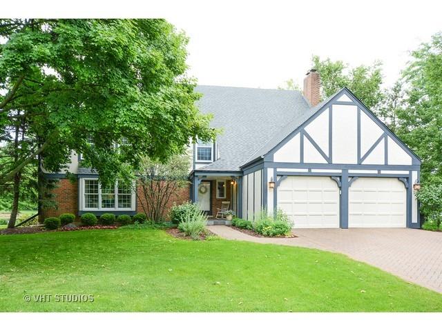 1290 The Point St., Barrington, IL 60010