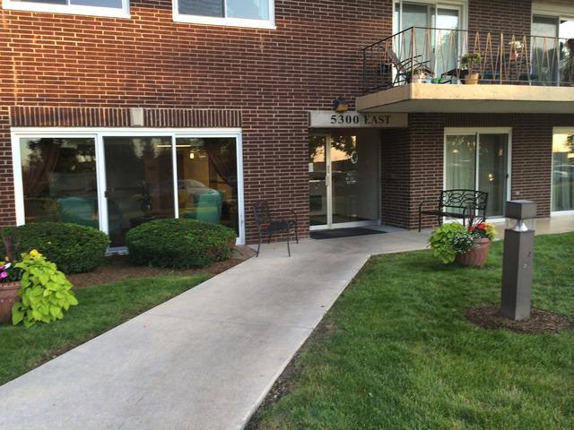 5300 Walnut Ave. #23E, Downers Grove, IL 60515
