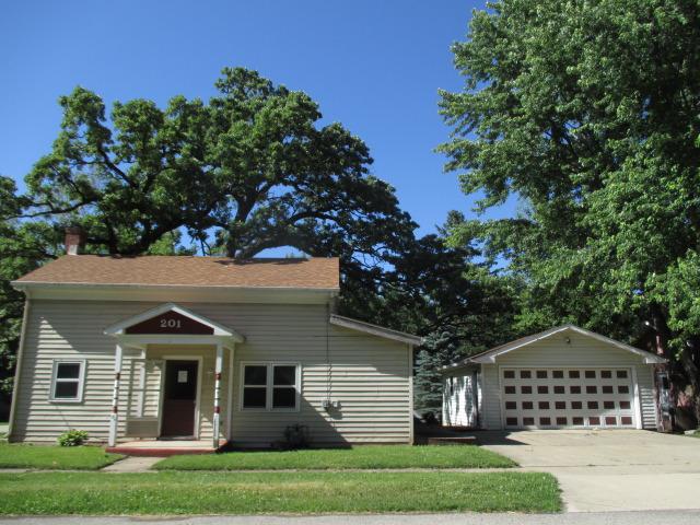 201 E Main St., Yorkville, IL 60560