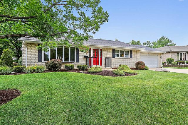 3 W Eureka Dr., Lemont, IL 60439