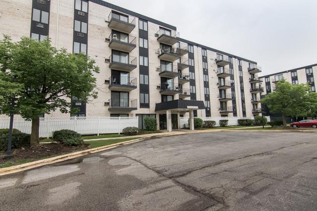 9118 W Elmwood Dr. #5M, Niles, IL 60714