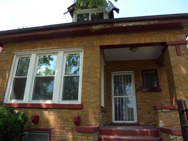 6714 S Bell Ave., Chicago, IL 60636