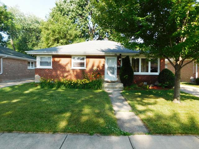 8920 Sproat Ave., Oak Lawn, IL 60453
