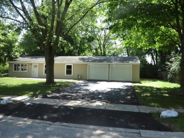 440 Larkdale Row, Wauconda, IL 60084