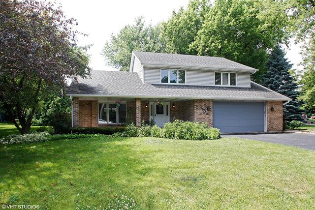 106 Palisades Ln., Oakwood Hills, IL 60013