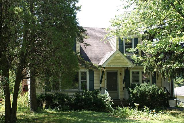 14220 Hillcrest Rd., Lemont, IL 60439