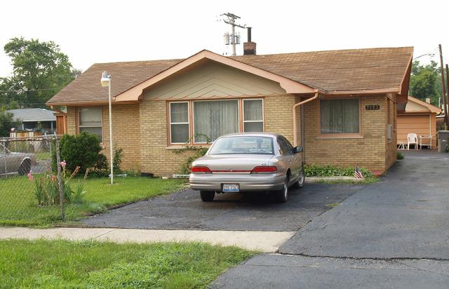 7153 W 72nd St., Nottingham Park, IL 60638