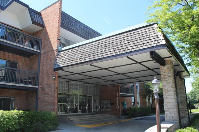 4220 Saratoga Ave. #I205, Downers Grove, IL 60515
