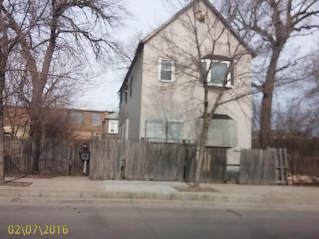 3904 W Armitage Ave., Chicago, IL 60647