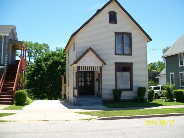 522 S River St., Aurora, IL 60506