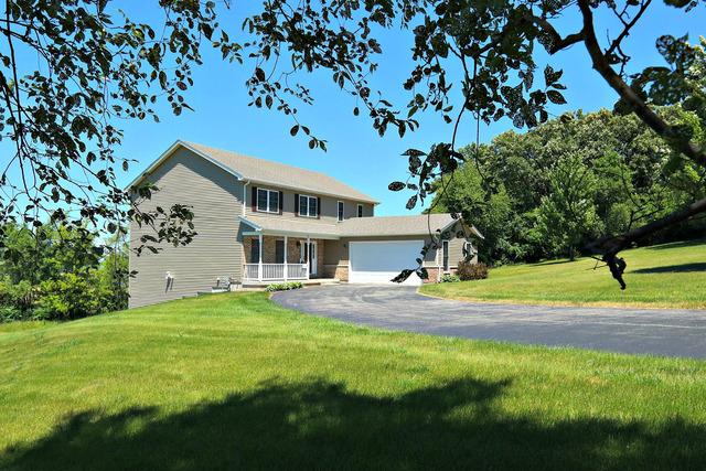 2208 Mills Pond Rd., Crystal Lake, IL 60014