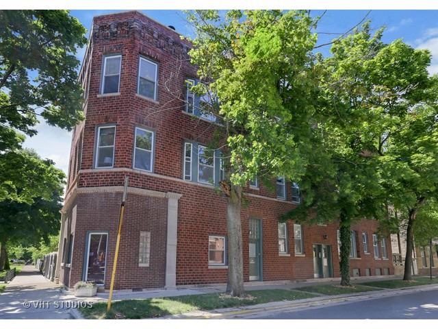 3004 N Honore Ave. #2R, Chicago, IL 60657