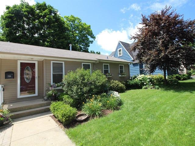 738 Illinois St., Geneva, IL 60134