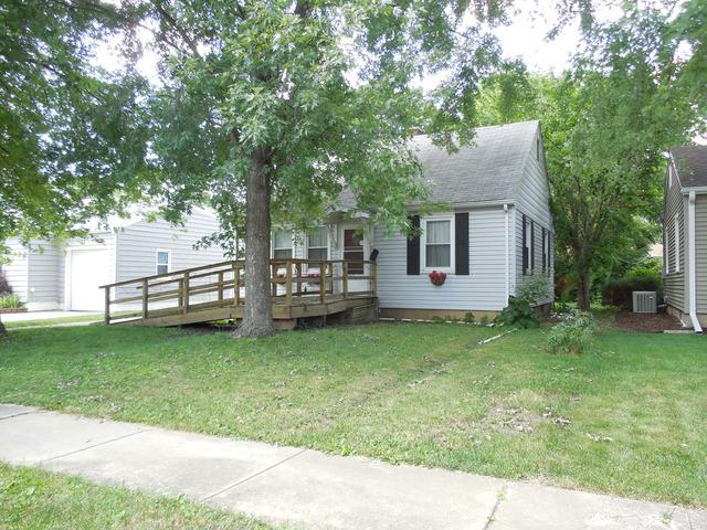 1215 W Roosevelt Ave., Joliet, IL 60435