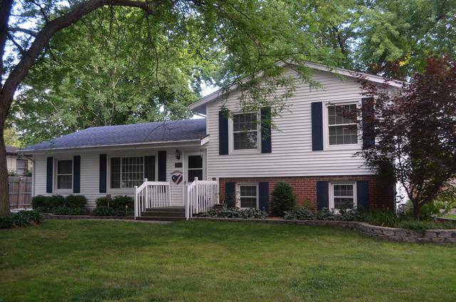 30W164 Bruce Ln., Naperville, IL 60563