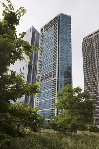 340 E Randolph St. #4204, Chicago, IL 60601
