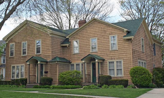 303 E Sycamore St., Sycamore, IL 60178