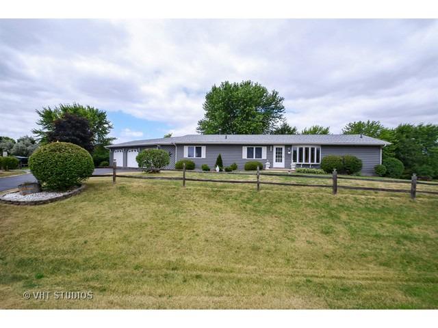 1801 W Cobblestone Ln., Mchenry, IL 60051