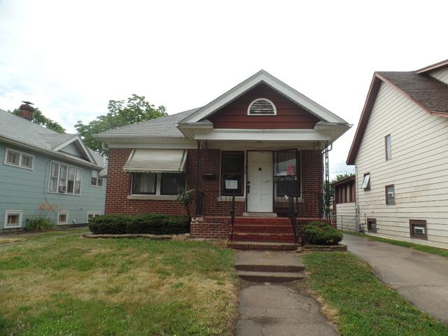 220 Elizabeth St., Calumet City, IL 60409