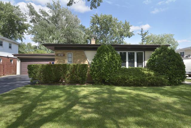 1437 N Vail Ave., Arlington Heights, IL 60004