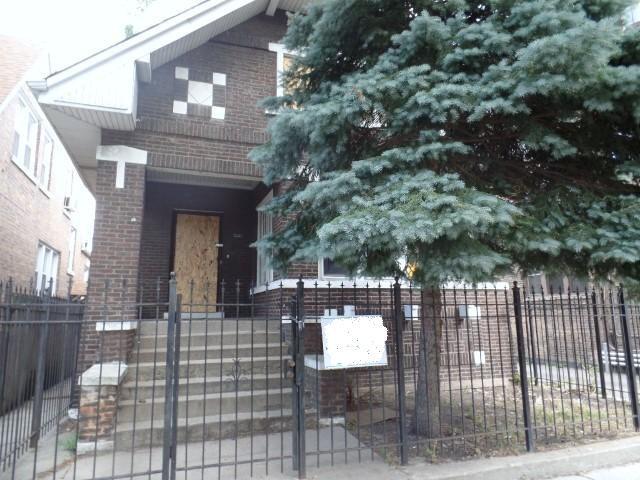 6243 S Whipple St., Chicago, IL 60629