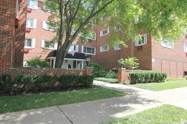 800 Washington Blvd. #303, Oak Park, IL 60302