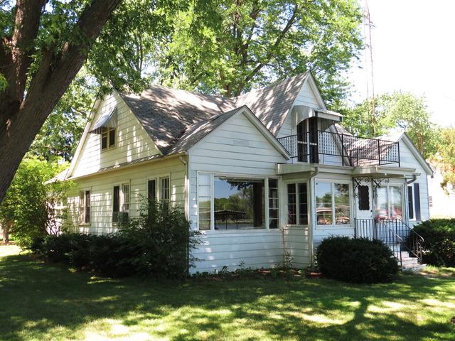 612 Country Club Dr., Mchenry, IL 60050
