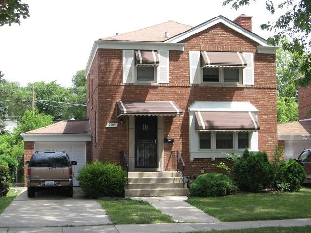 2109 S 9th Ave., Maywood, IL 60153