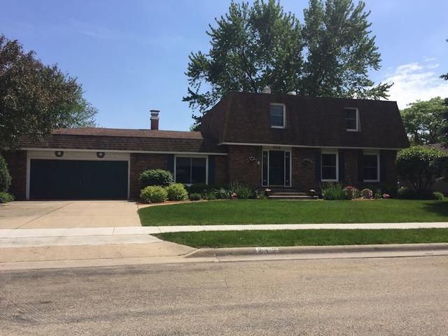 212 Drake Ave., Rochelle, IL 61068