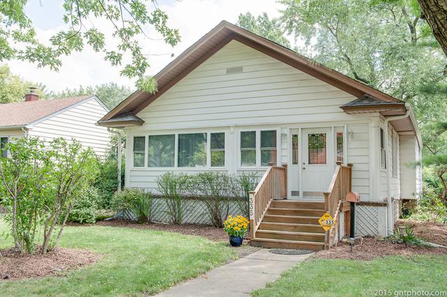 335 S Monterey Ave., Villa Park, IL 60181